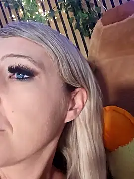 Sexy Sparkling  online show from 12.05.25