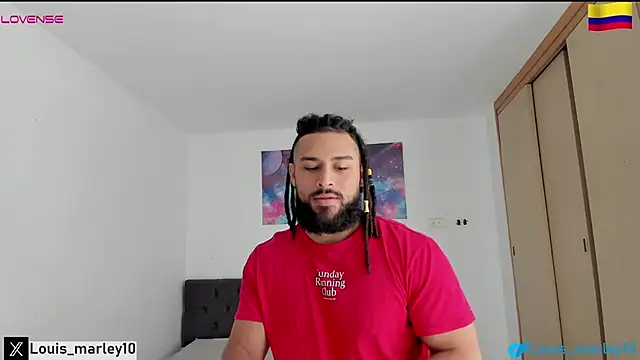 Snapshot of Louis_marley__ chatting on 02.22.26 Louis marley online show from 02.22.26