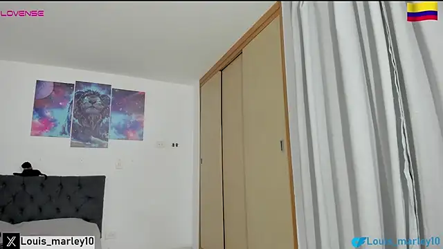 Snapshot of Louis_marley__ chatting on 03.01.26 Louis marley online show from 03.01.26