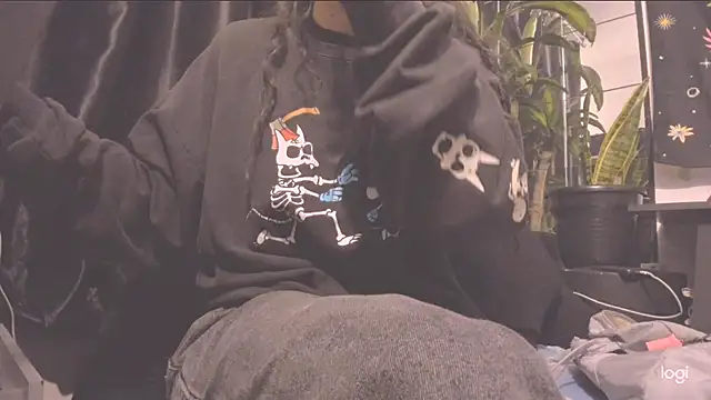 Snapshot of MYFAVOURITESTRAGER chatting on 02.17.26 MYFAVOURITESTRAGER online show from 02.17.26