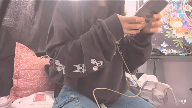 Snapshot of MYFAVOURITESTRAGER chatting on 02.26.26 MYFAVOURITESTRAGER online show from 02.26.26