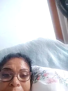 Delicy1 online show from 02.25.26