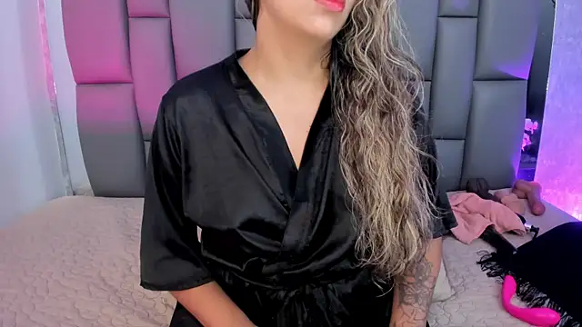  MiaBrown  online show from 01.30.25