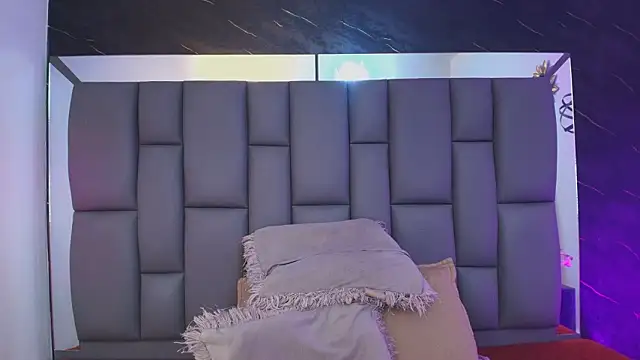  MiaBrown  online show from 02.12.26