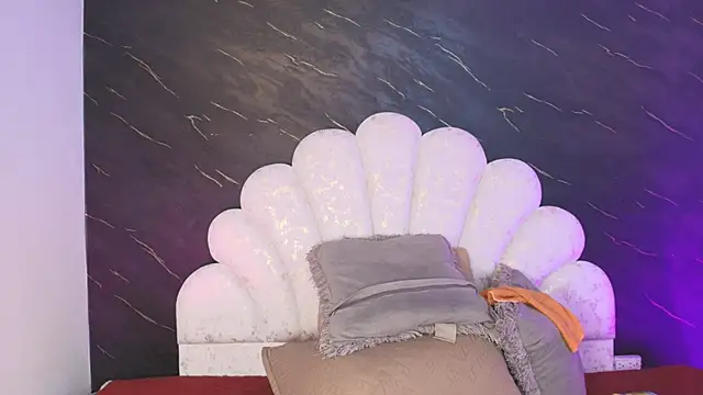  MiaBrown  online show from 03.17.26