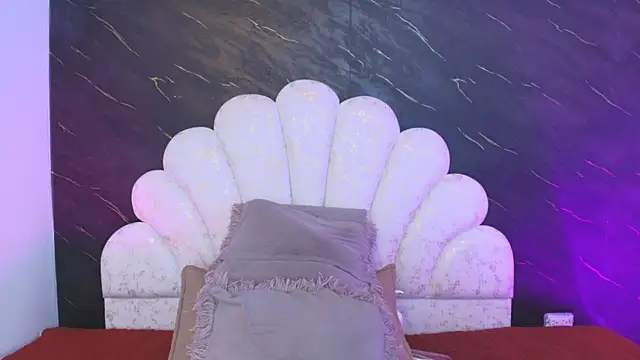  MiaBrown  online show from 06.06.26