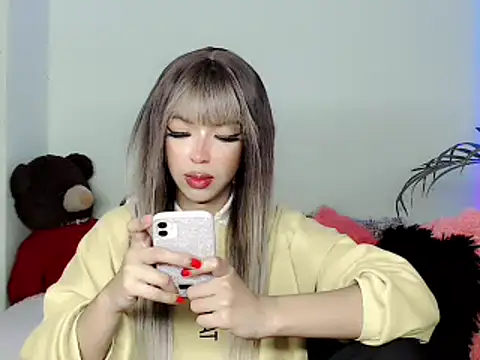 Tanedra collings online show from 12.11.24