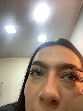 Snapshot of Nicollemays chatting on 03.20.25 Nicollemays online show from 03.20.25