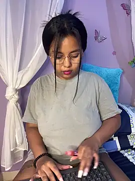 Aleja DANS online show from 04.19.26