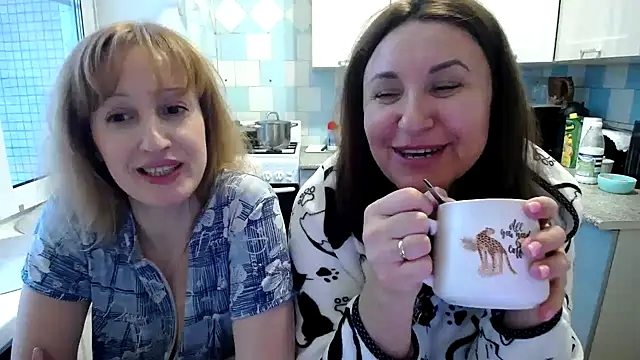 Snapshot of DonnaMagdalena chatting on 01.14.25 DonnaMagdalena online show from 01.14.25