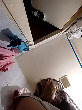  Sweet Love  online show from 12.28.24