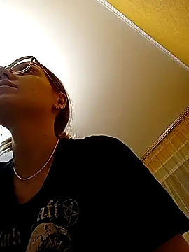  Sweet Love  online show from 02.25.25