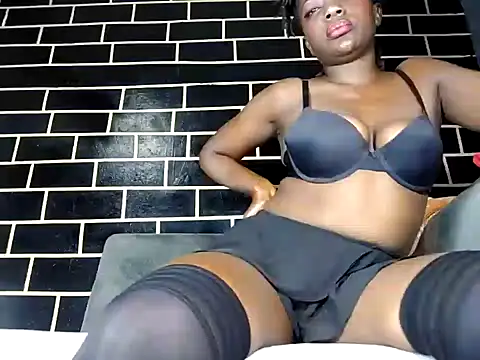 Sweetbeasty online show from 02.02.25