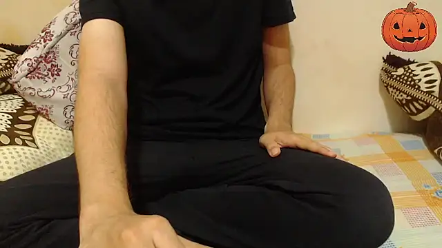 Alexdelarge323 online show from 10.16.25