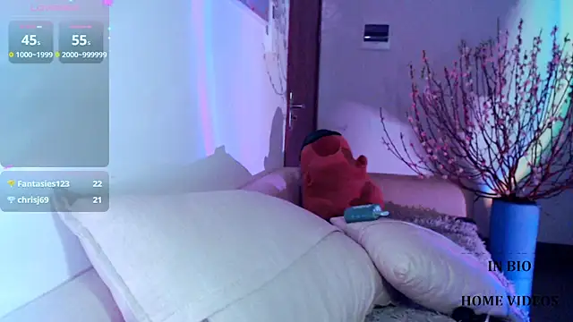 Cassie Wild online show from 02.17.26