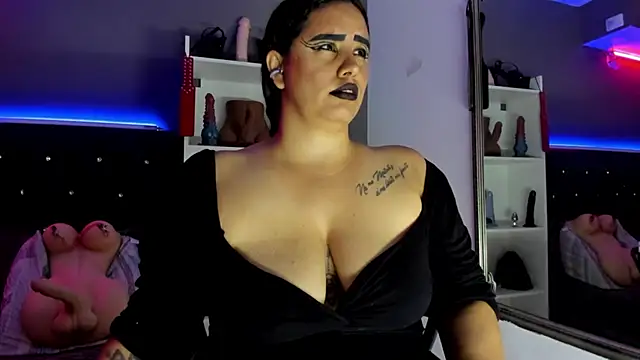 Snapshot of MariaGaitan chatting on 06.28.26 MariaGaitan online show from 06.28.26