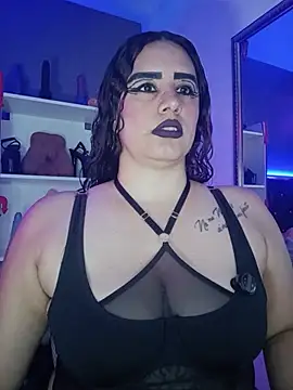 Snapshot of MariaGaitan chatting on 07.17.26 MariaGaitan online show from 07.17.26