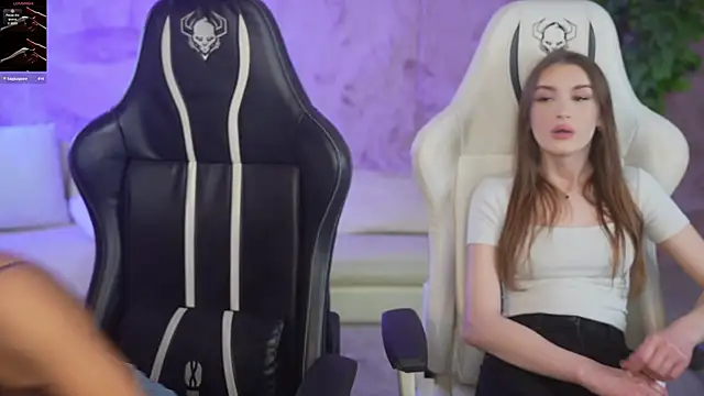 Jasmine Flow online show from 10.22.25