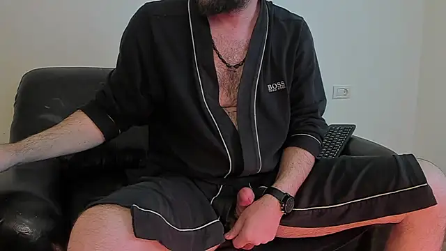 Snapshot of KingMalcom chatting on 02.22.25 KingMalcom online show from 02.22.25