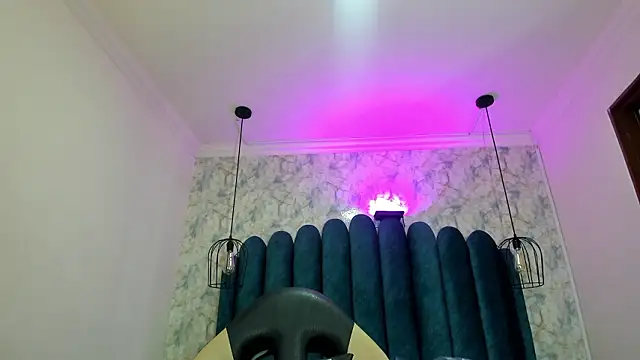 nalalye cruzz  online show from 02.19.26