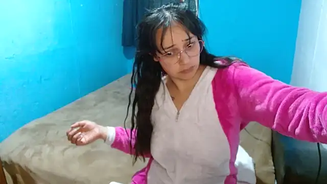 clarisse69 online show from 12.18.24