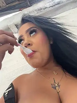 Luisa Fernandaa online show from 04.11.26