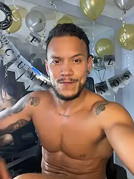 ARON TAYLER01 online show from 02.26.25