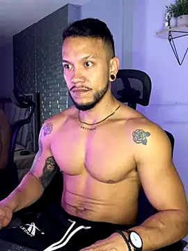 ARON TAYLER01 online show from 09.30.25