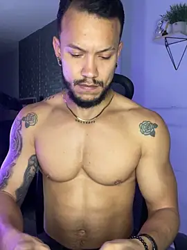 ARON TAYLER01 online show from 11.23.25