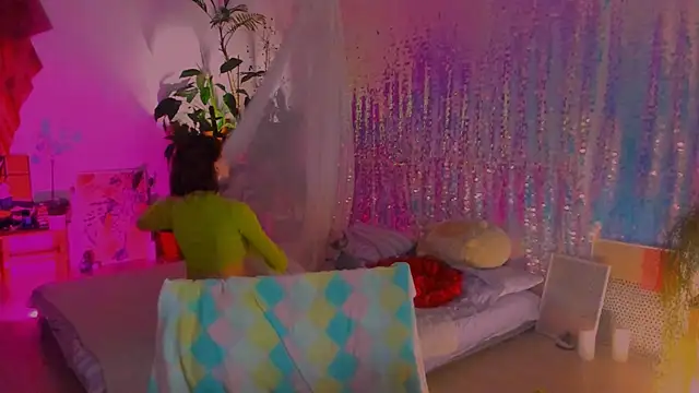 poli   online show from 01.24.25