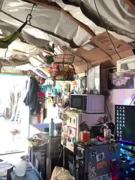 Snapshot of CloudDadddyyy420 chatting on 01.05.25 CloudDadddyyy420 online show from 01.05.25