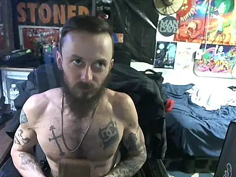 Snapshot of CloudDadddyyy420 chatting on 01.08.25 CloudDadddyyy420 online show from 01.08.25