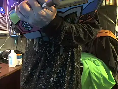 Snapshot of CloudDadddyyy420 chatting on 01.14.25 CloudDadddyyy420 online show from 01.14.25