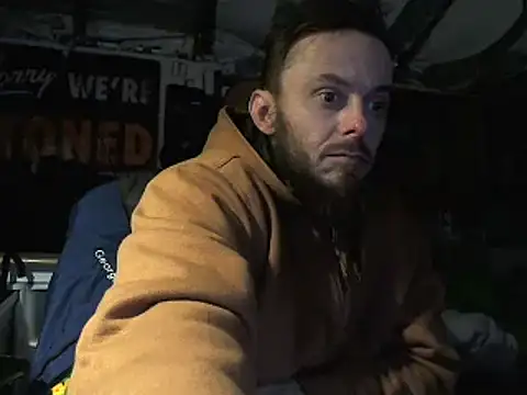 Snapshot of CloudDadddyyy420 chatting on 01.21.25 CloudDadddyyy420 online show from 01.21.25