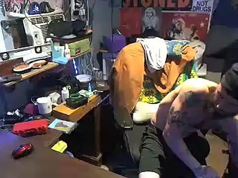 Snapshot of CloudDadddyyy420 chatting on 02.02.25 CloudDadddyyy420 online show from 02.02.25