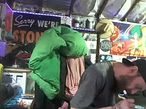 Snapshot of CloudDadddyyy420 chatting on 02.09.25 CloudDadddyyy420 online show from 02.09.25