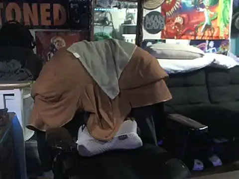 Snapshot of CloudDadddyyy420 chatting on 02.12.25 CloudDadddyyy420 online show from 02.12.25