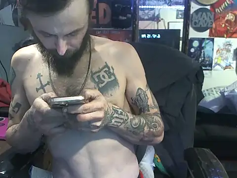 Snapshot of CloudDadddyyy420 chatting on 02.26.25 CloudDadddyyy420 online show from 02.26.25