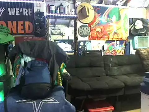 Snapshot of CloudDadddyyy420 chatting on 03.06.25 CloudDadddyyy420 online show from 03.06.25