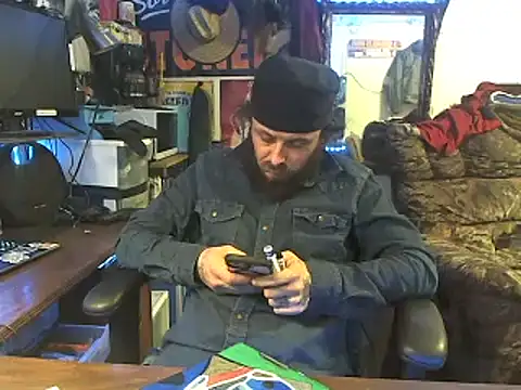 Snapshot of CloudDadddyyy420 chatting on 09.09.25 CloudDadddyyy420 online show from 09.09.25