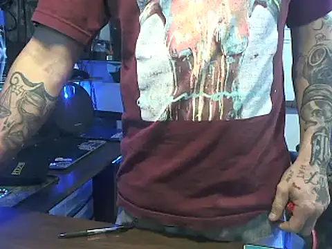 Snapshot of CloudDadddyyy420 chatting on 09.14.25 CloudDadddyyy420 online show from 09.14.25