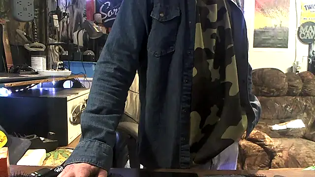 Snapshot of CloudDadddyyy420 chatting on 10.26.25 CloudDadddyyy420 online show from 10.26.25