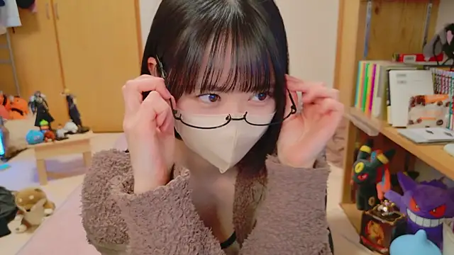 Snapshot of HIKARI_x0 chatting on 03.21.25 HIKARI x0 online show from 03.21.25