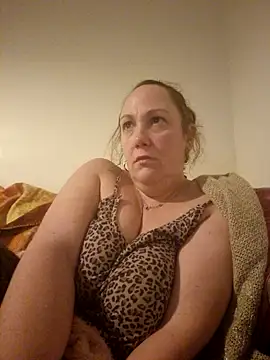 Wisie Cutie online show from 02.05.25