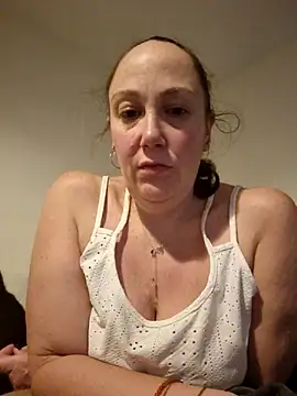 Wisie Cutie online show from 12.01.25