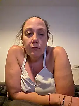 Wisie Cutie online show from 03.27.26