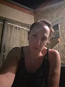Wisie Cutie online show from 06.15.26