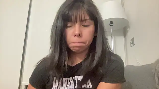 Snapshot of Diosagata chatting on 02.12.26 Diosagata online show from 02.12.26