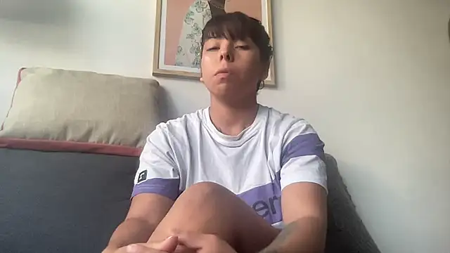 Snapshot of Diosagata chatting on 02.14.26 Diosagata online show from 02.14.26