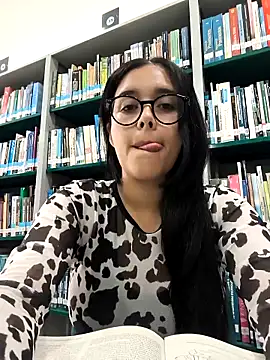 Annya-sweet online show from 03.18.26